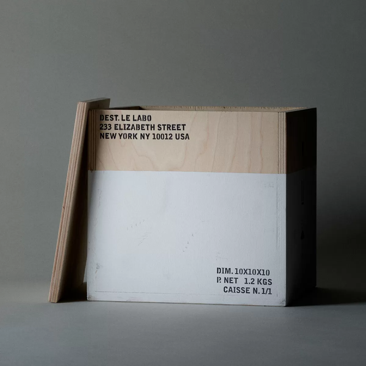 Le Labo Santal 26- Concrete Candle